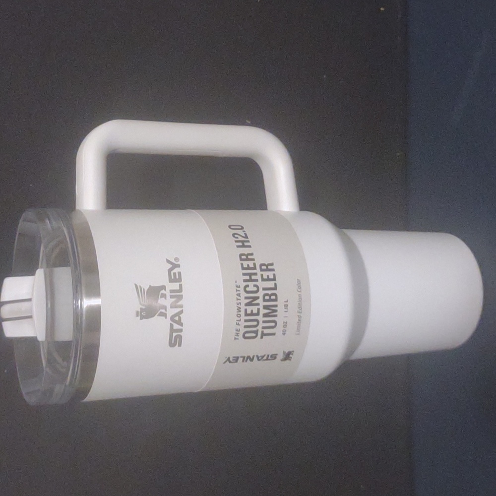Stanley Brilliant white Limited Edition Target release